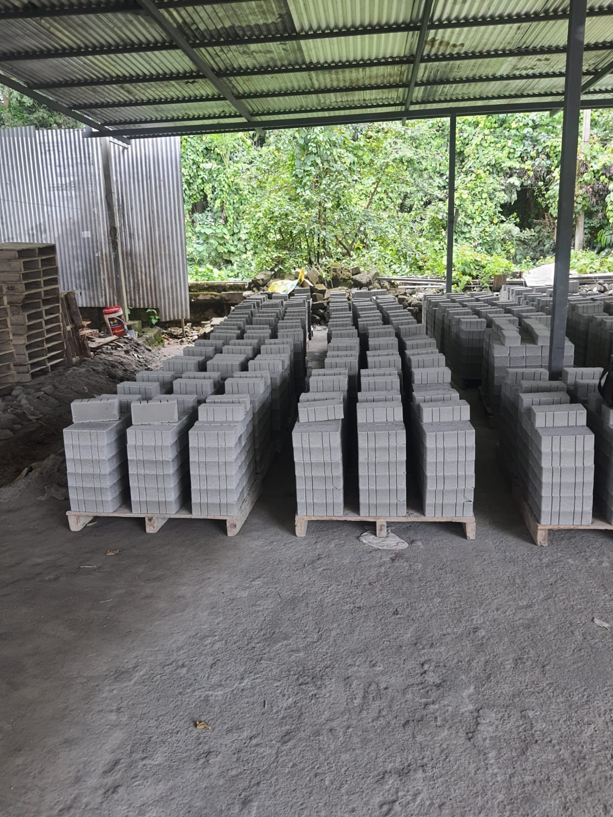 Fly ash brick stock at Neo Bricks